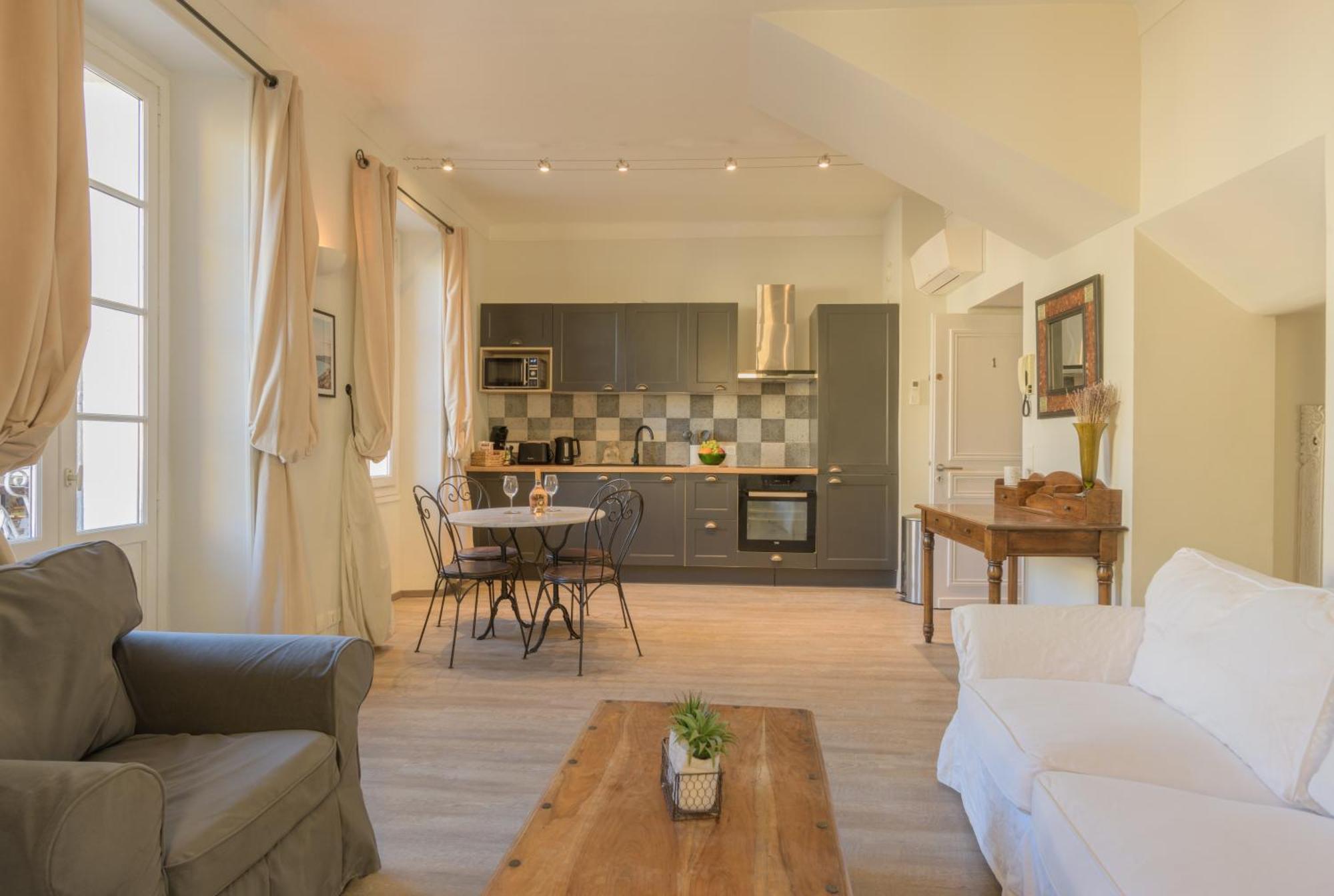 Valbonne Maison Coeur De Village ภายนอก รูปภาพ
